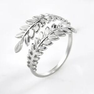 Stainless steel adjustable palm tree ring